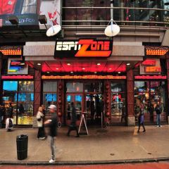 A Spot On Street Photography Scenery Backdrop Streetscape Theme Banner AKA-769