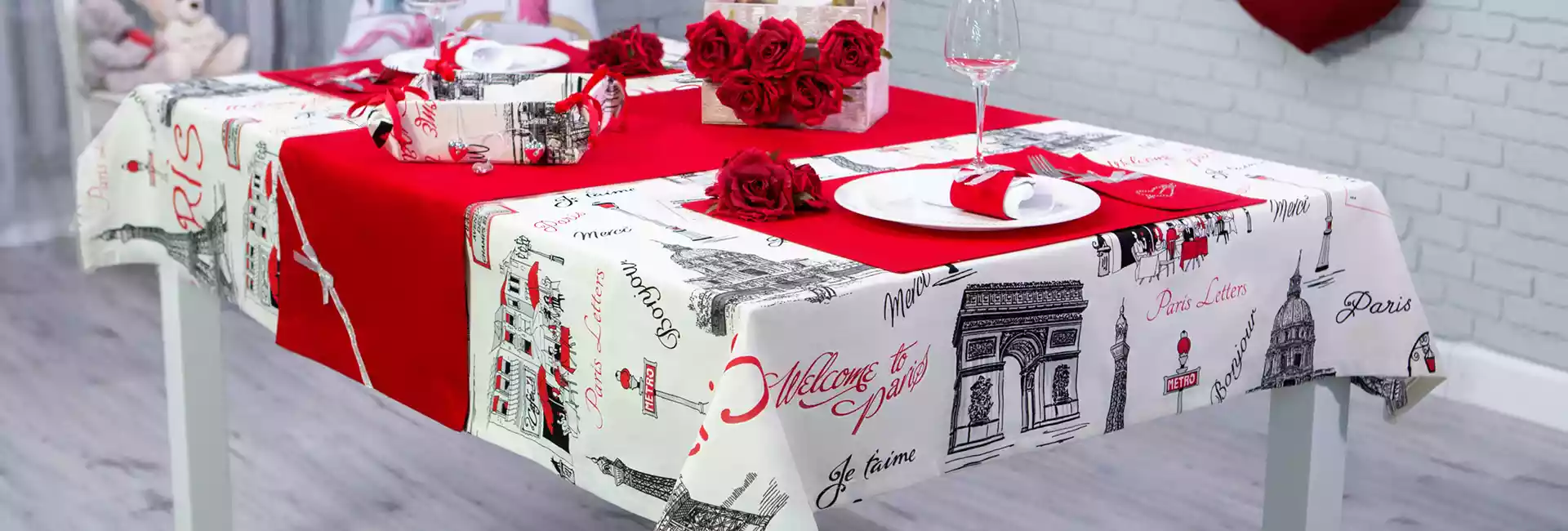 tablecloths banner